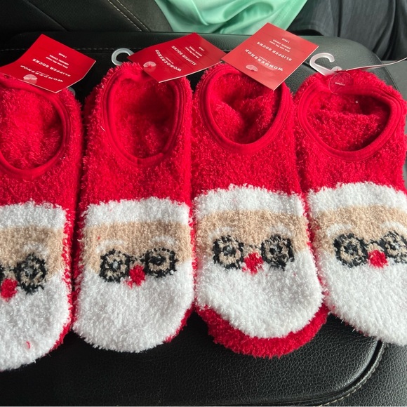 🔥Women's Chrstimas Cozy Liner Santa🎅 Socks with Grippers - Wondershop 4 for $10 - Picture 5 of 13